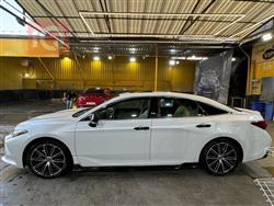 تويوتا أفالون